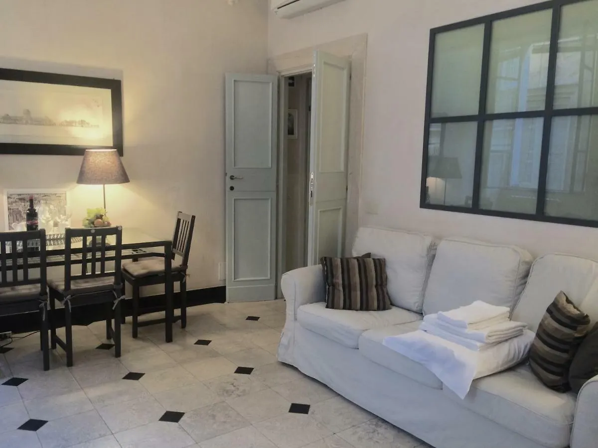 Apartment Ferienwohnung La Casa In Vetrina Rom