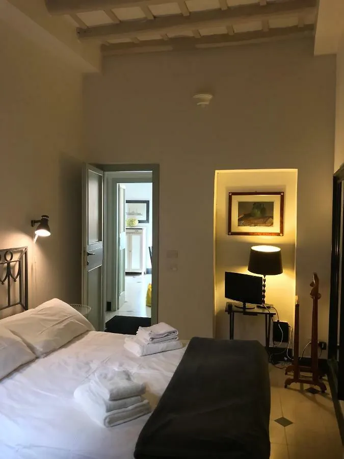 Ferienwohnung La Casa In Vetrina Rom Italien