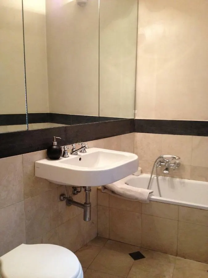 Appartamento La Casa In Vetrina Roma 0*,  Italia